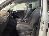 2020 Volkswagen Tiguan Sedan for sale, Japanese used car export - photo 46 of 71 | GULJI TRADERS