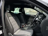 2020 Volkswagen Tiguan TDI 4WD Sedan for sale, Japanese used car export - photo 8 of 24 | GULJI TRADERS