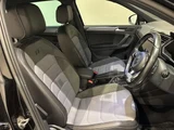 2020 Volkswagen Tiguan TDI 4WD Sedan for sale, Japanese used car export - photo 7 of 23 | GULJI TRADERS