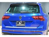 2022 Volkswagen Tiguan R 4WD Sedan for sale, Japanese used car export - photo 28 of 53 | GULJI TRADERS