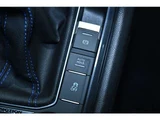 2022 Volkswagen Tiguan R 4WD Sedan for sale, Japanese used car export - photo 42 of 53 | GULJI TRADERS