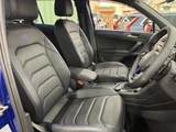 2022 Volkswagen Tiguan R Sedan for sale, Japanese used car export - photo 4 of 9 | GULJI TRADERS