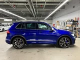 2022 Volkswagen Tiguan R Sedan for sale, Japanese used car export - photo 5 of 9 | GULJI TRADERS