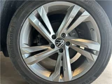 2023 Volkswagen Tiguan 4WD Sedan for sale, Japanese used car export - photo 45 of 56 | GULJI TRADERS