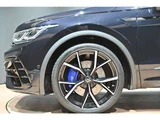2023 Volkswagen Tiguan R 4WD Sedan for sale, Japanese used car export - photo 23 of 56 | GULJI TRADERS