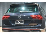 2023 Volkswagen Tiguan R 4WD Sedan for sale, Japanese used car export - photo 26 of 56 | GULJI TRADERS