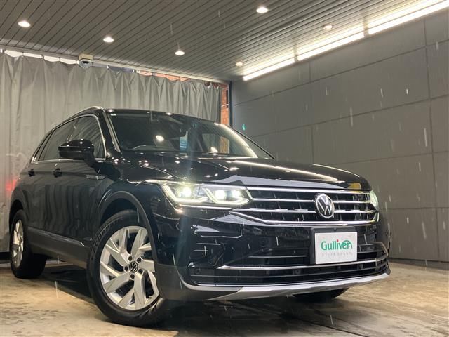 2023 Volkswagen Tiguan TSI Sedan for sale, Japanese used car export - photo 1 of 24 | GULJI TRADERS