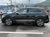 2023 Volkswagen Tiguan R Sedan for sale, Japanese used car export - photo 8 of 30 | GULJI TRADERS