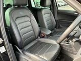 2023 Volkswagen Tiguan R Sedan for sale, Japanese used car export - photo 15 of 30 | GULJI TRADERS