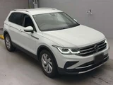 2023 Volkswagen Tiguan TSI Sedan for sale, Japanese used car export - photo 3 of 10 | GULJI TRADERS