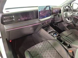 2025 Volkswagen Tiguan TDI Sedan for sale, Japanese used car export - photo 48 of 77 | GULJI TRADERS