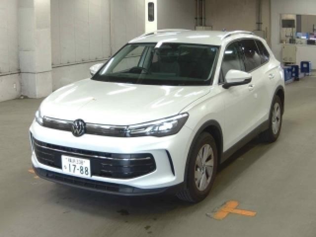 2025 Volkswagen Tiguan eTSI Sedan for sale, Japanese used car export | GULJI TRADERS