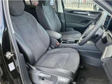 2025 Volkswagen Tiguan TDI Sedan for sale, Japanese used car export - photo 6 of 9 | GULJI TRADERS