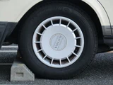 1989 Volvo 240 GL White Sedan for sale, Japanese used car export - photo 18 of 18 | GULJI TRADERS