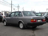1991 Volvo 240 GL Silver Sedan for sale, Japanese used car export - photo 9 of 9 | GULJI TRADERS