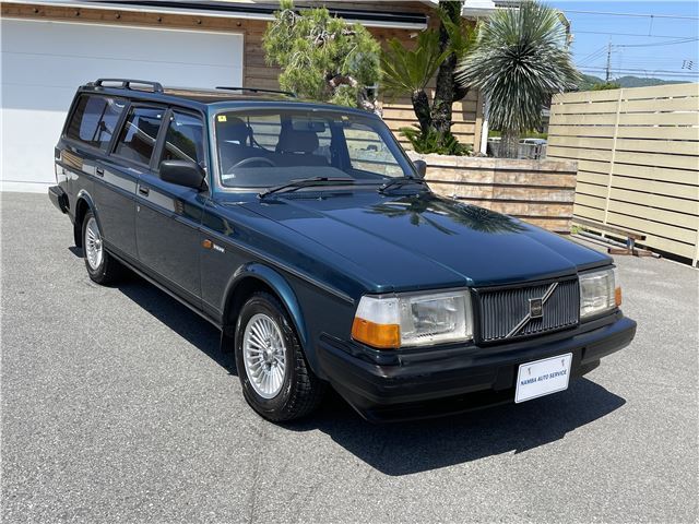 1993 Volvo 240 Wagon Van for sale, Japanese used car export - photo 1 of 58 | GULJI TRADERS