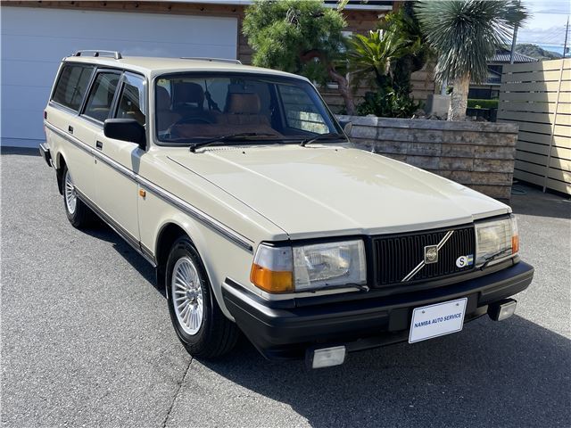 1993 Volvo 240 Wagon Van for sale, Japanese used car export - photo 1 of 59 | GULJI TRADERS