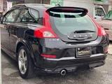 2010 Volvo C30 2.0e R-Design Sedan for sale, Japanese used car export - photo 10 of 40 | GULJI TRADERS