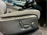 2022 Volvo C40 Recharge 4WD Sedan for sale, Japanese used car export - photo 34 of 38 | GULJI TRADERS