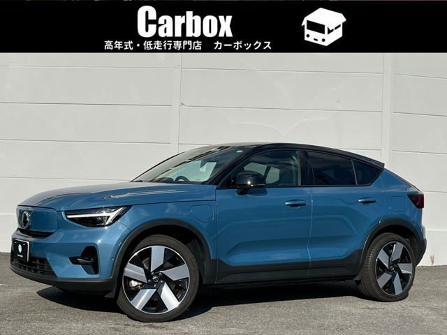 2023 Volvo C40 Recharge 4WD - photo 1 2023 Volvo C40 Recharge 4WD Sedan for sale, Japanese used car export - photo 1 of 48 | GULJI TRADERS