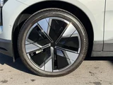 2025 Volvo EX30 UltraTwinMotorPerfor Sedan for sale, Japanese used car export - photo 19 of 24 | GULJI TRADERS