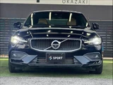 2019 Volvo S60 T4 Momentum Sedan for sale, Japanese used car export - photo 15 of 20 | GULJI TRADERS