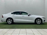 2019 Volvo S60 T4 Momentum Sedan for sale, Japanese used car export - photo 15 of 20 | GULJI TRADERS