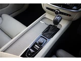 2020 Volvo S60 Sedan for sale, Japanese used car export - photo 18 of 36 | GULJI TRADERS