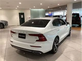 2021 Volvo S60 B5 Inscription Sedan for sale, Japanese used car export - photo 2 of 64 | GULJI TRADERS