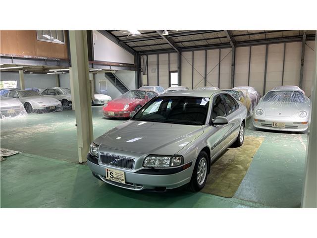 2000 Volvo S80 - photo 1 2000 Volvo S80 Sedan for sale, Japanese used car export - photo 1 of 38 | GULJI TRADERS