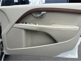 2009 Volvo S80 4WDT6TEAWD Sedan for sale, Japanese used car export - photo 39 of 56 | GULJI TRADERS