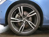 2017 Volvo S90 T6AWD Sedan for sale, Japanese used car export - photo 21 of 24 | GULJI TRADERS