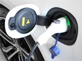 2024 Volvo S90 Recharge Ultimate T8 AWD plug-in hybrid Sedan for sale, Japanese used car export - photo 5 of 44 | GULJI TRADERS
