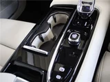 2024 Volvo S90 Recharge Ultimate T8 AWD plug-in hybrid Sedan for sale, Japanese used car export - photo 25 of 44 | GULJI TRADERS