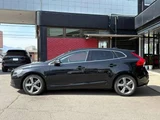 2013 Volvo V40 T4 SE Sedan for sale, Japanese used car export - photo 5 of 30 | GULJI TRADERS