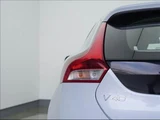 2013 Volvo V40 Sedan for sale, Japanese used car export - photo 29 of 50 | GULJI TRADERS