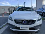 2013 Volvo V40 4WD Sedan for sale, Japanese used car export - photo 2 of 56 | GULJI TRADERS