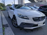 2013 Volvo V40 4WD Sedan for sale, Japanese used car export - photo 3 of 56 | GULJI TRADERS