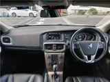2013 Volvo V40 4WD Sedan for sale, Japanese used car export - photo 40 of 56 | GULJI TRADERS