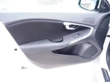 2013 Volvo V40 T4SE Sedan for sale, Japanese used car export - photo 22 of 43 | GULJI TRADERS