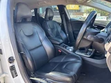 2013 Volvo V40 T4 SE Sedan for sale, Japanese used car export - photo 3 of 40 | GULJI TRADERS