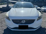 2013 Volvo V40 T4 SE Sedan for sale, Japanese used car export - photo 11 of 40 | GULJI TRADERS