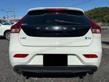 2013 Volvo V40 T4 SE Sedan for sale, Japanese used car export - photo 12 of 40 | GULJI TRADERS