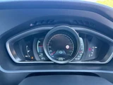 2013 Volvo V40 T4 SE Sedan for sale, Japanese used car export - photo 17 of 40 | GULJI TRADERS