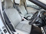 2013 Volvo V40 T5 AWD Sedan for sale, Japanese used car export - photo 29 of 37 | GULJI TRADERS