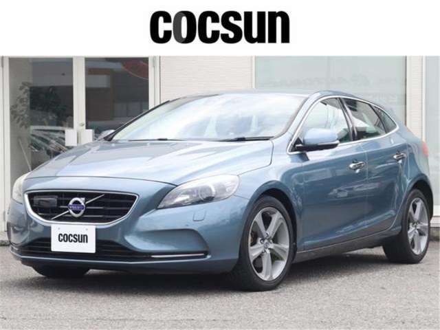 2013 Volvo V40 T4 SE Sedan for sale, Japanese used car export - photo 1 of 50 | GULJI TRADERS