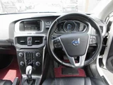 2013 Volvo V40 T4 SE Sedan for sale, Japanese used car export - photo 13 of 20 | GULJI TRADERS