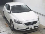 2013 Volvo V40 T4SE Sedan for sale, Japanese used car export - photo 1 of 5 | GULJI TRADERS