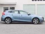 2013 Volvo V40 T4 SE Sedan for sale, Japanese used car export - photo 7 of 9 | GULJI TRADERS