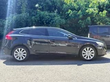 2013 Volvo V40 T4 SE Sedan for sale, Japanese used car export - photo 4 of 9 | GULJI TRADERS